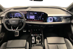 daytona harmaa Audi Q6 e-tron 2026 kuva 7.