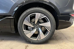 daytona harmaa Audi Q6 e-tron 2026 kuva 10.