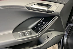 daytona harmaa Audi Q6 e-tron 2026 kuva 13.