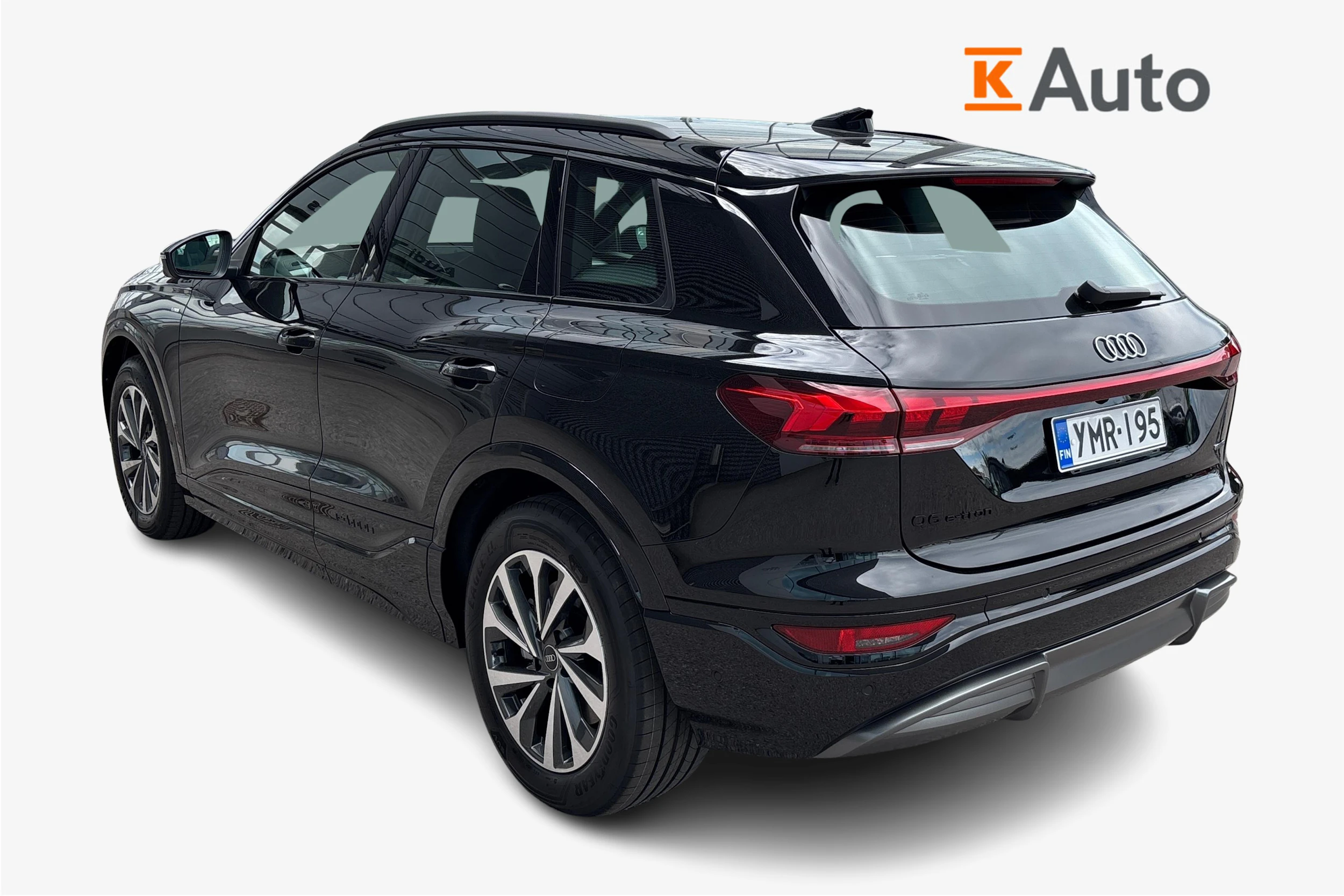 musta Audi Q6 e-tron 2026 kuva 2.