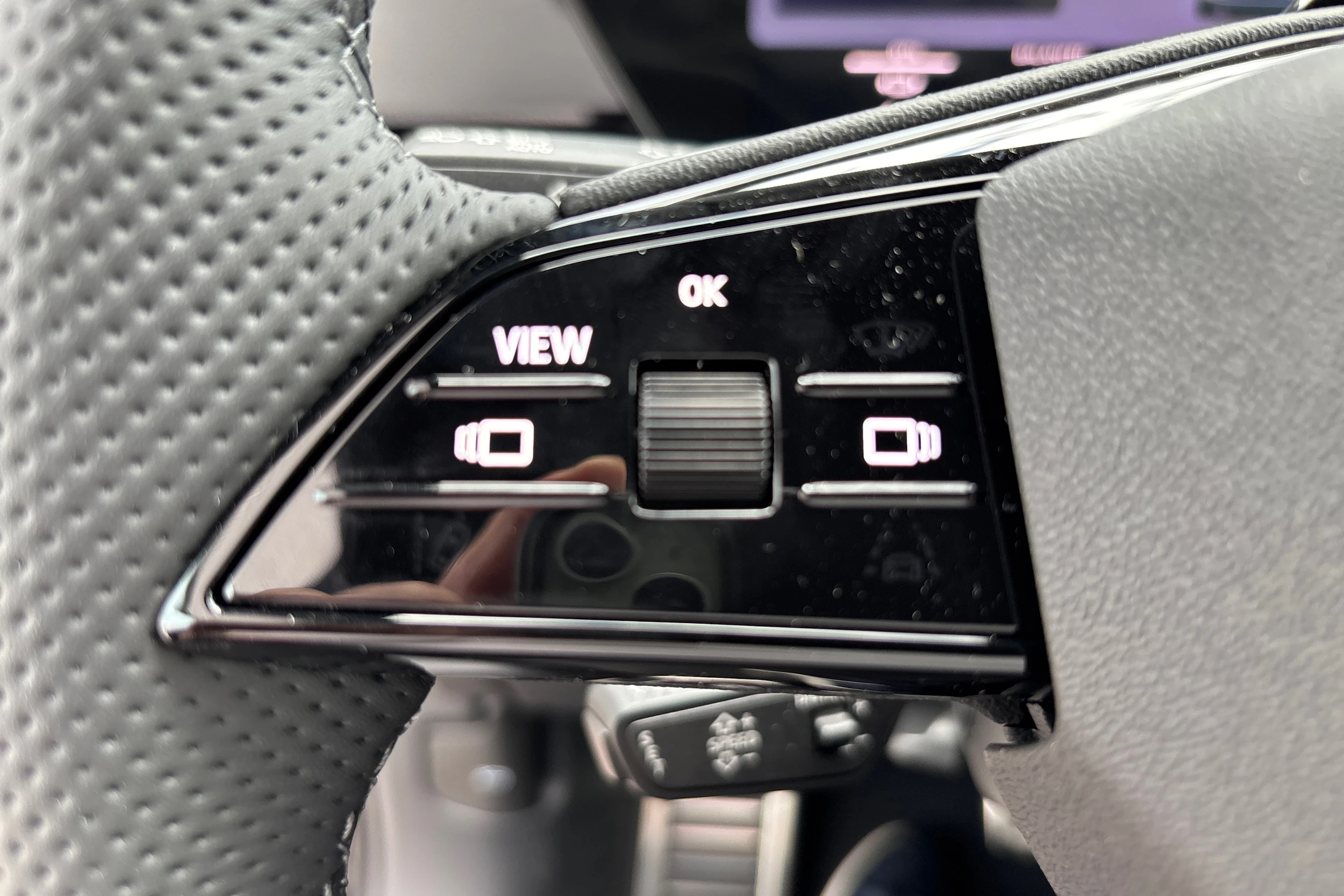 musta Audi Q6 e-tron 2026 kuva 13.