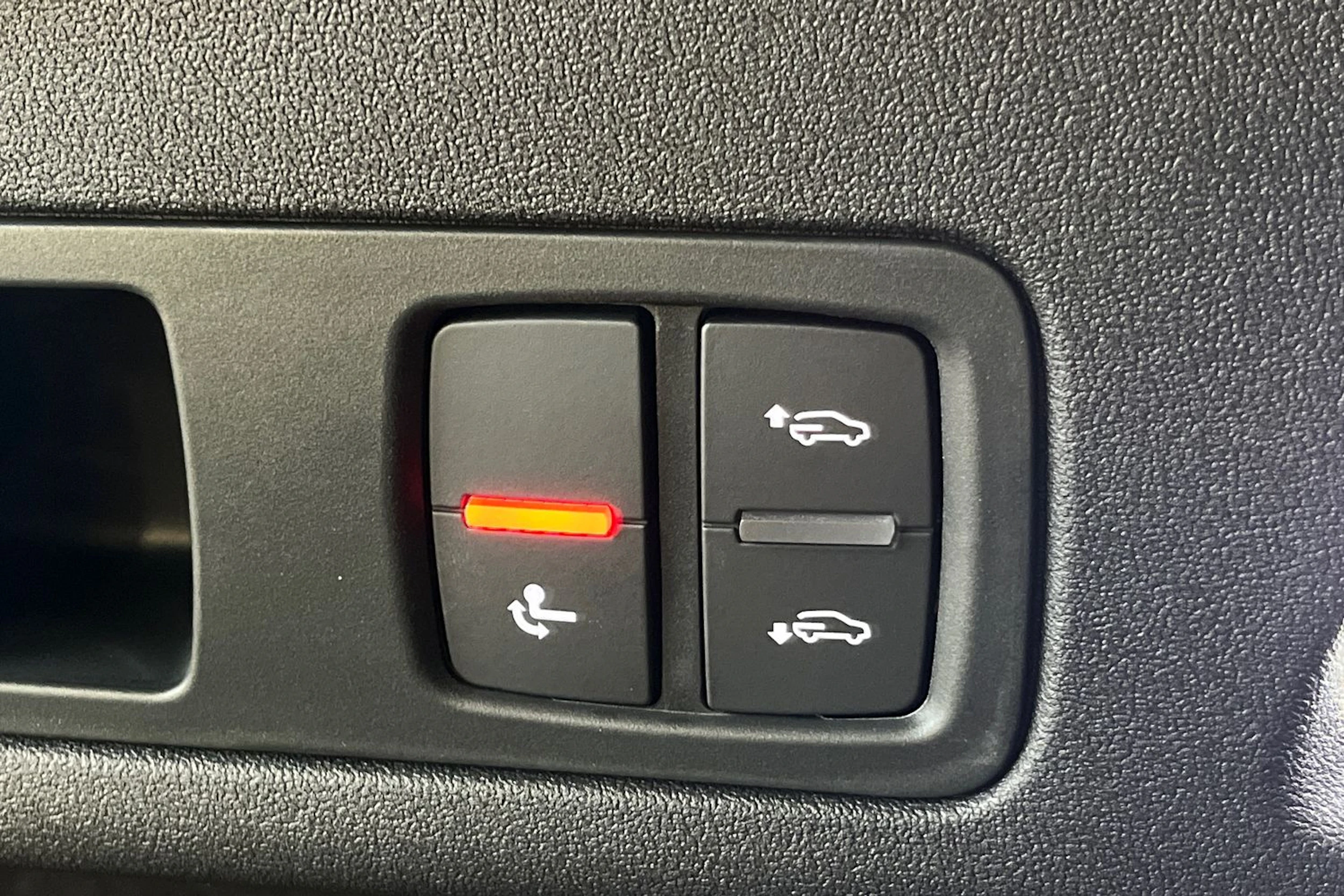daytona harmaa Audi Q6 e-tron 2026 kuva 12.