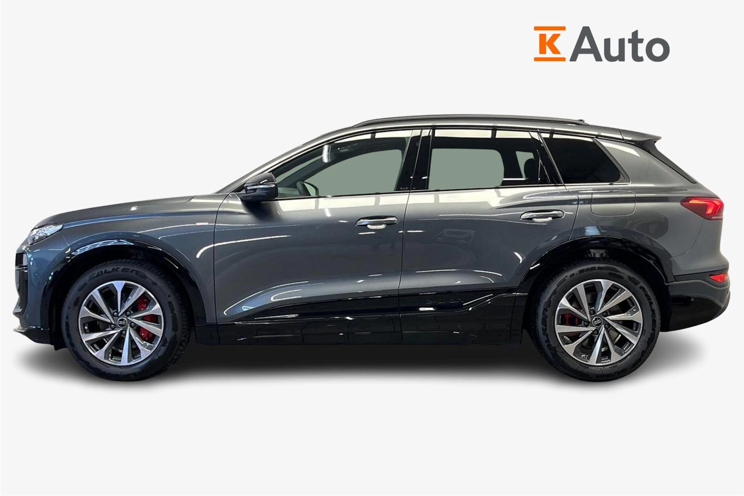 daytona harmaa Audi Q6 e-tron 2026 kuva 5.