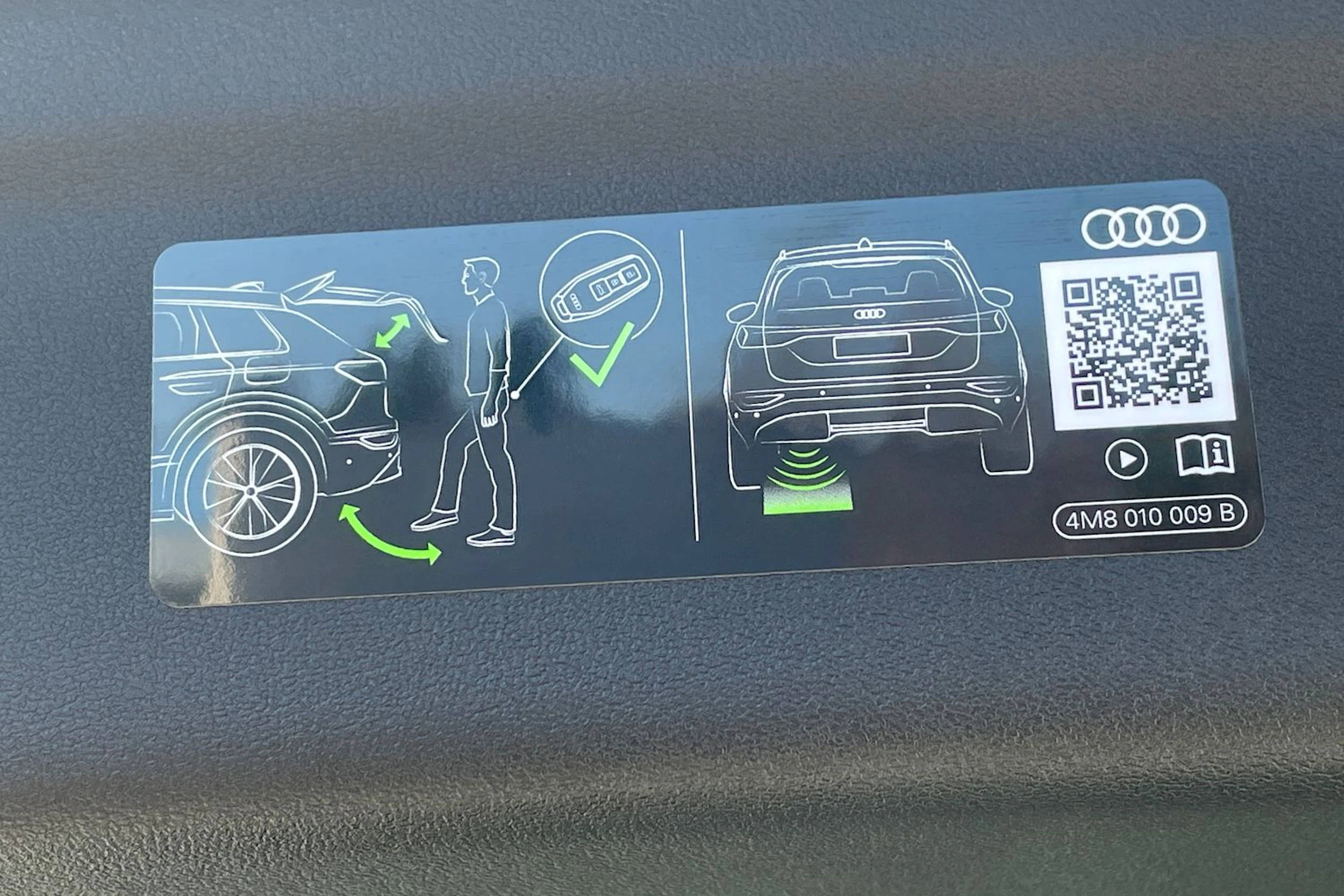 valkoinen Audi Q6 e-tron 2026 kuva 15.