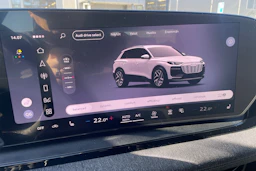 valkoinen Audi Q6 e-tron 2026 kuva 27.