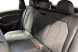 musta Audi Q6 e-tron 2026 kuva 8.