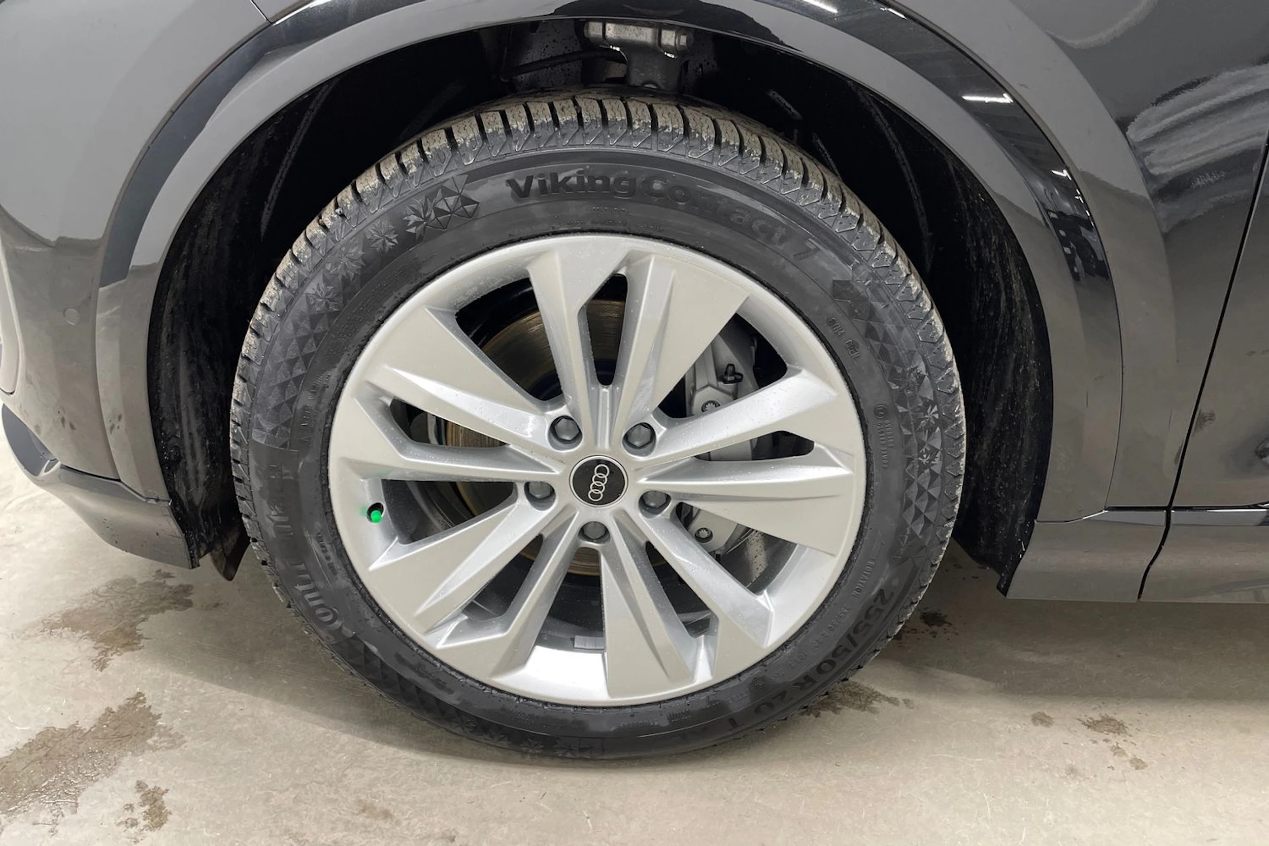 musta Audi Q6 e-tron 2026 kuva 10.