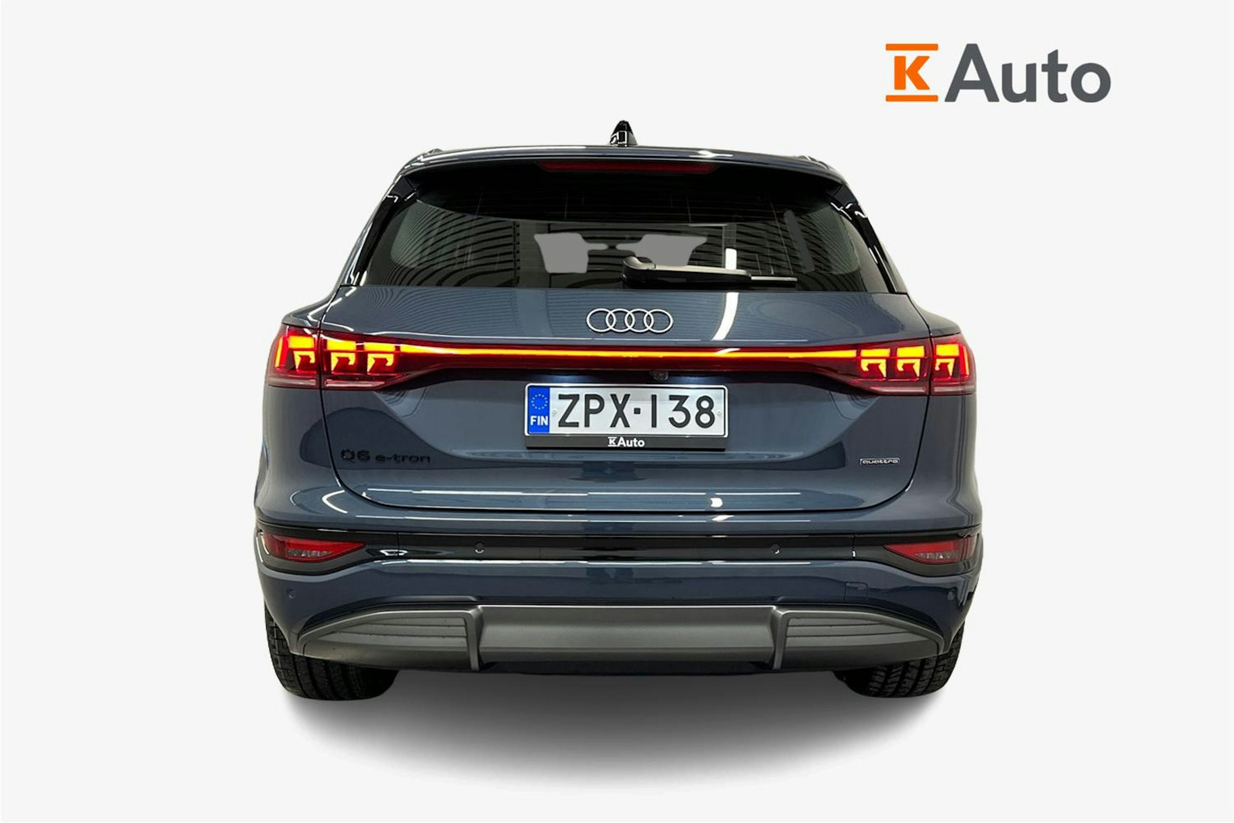 plasma sininen Audi Q6 e-tron 2026 kuva 3.