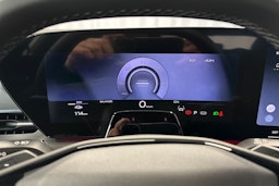 plasma sininen Audi Q6 e-tron 2026 kuva 21.