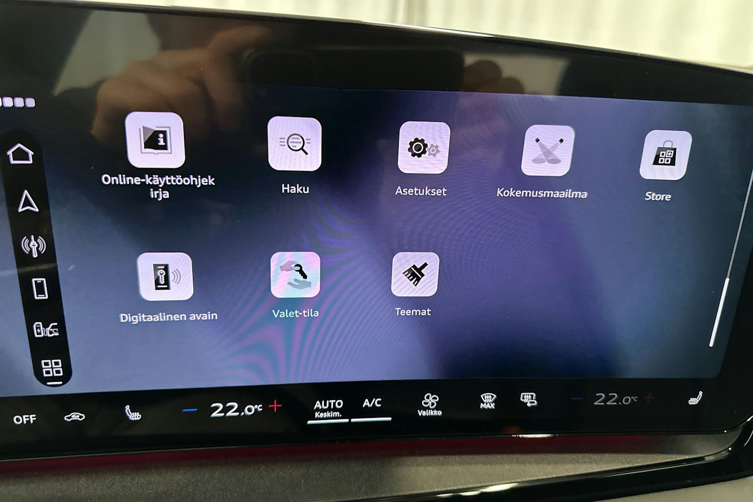 plasma sininen Audi Q6 e-tron 2026 kuva 25.