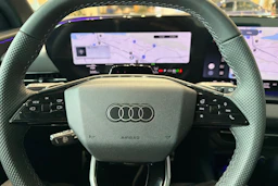 musta Audi Q6 e-tron 2026 kuva 17.