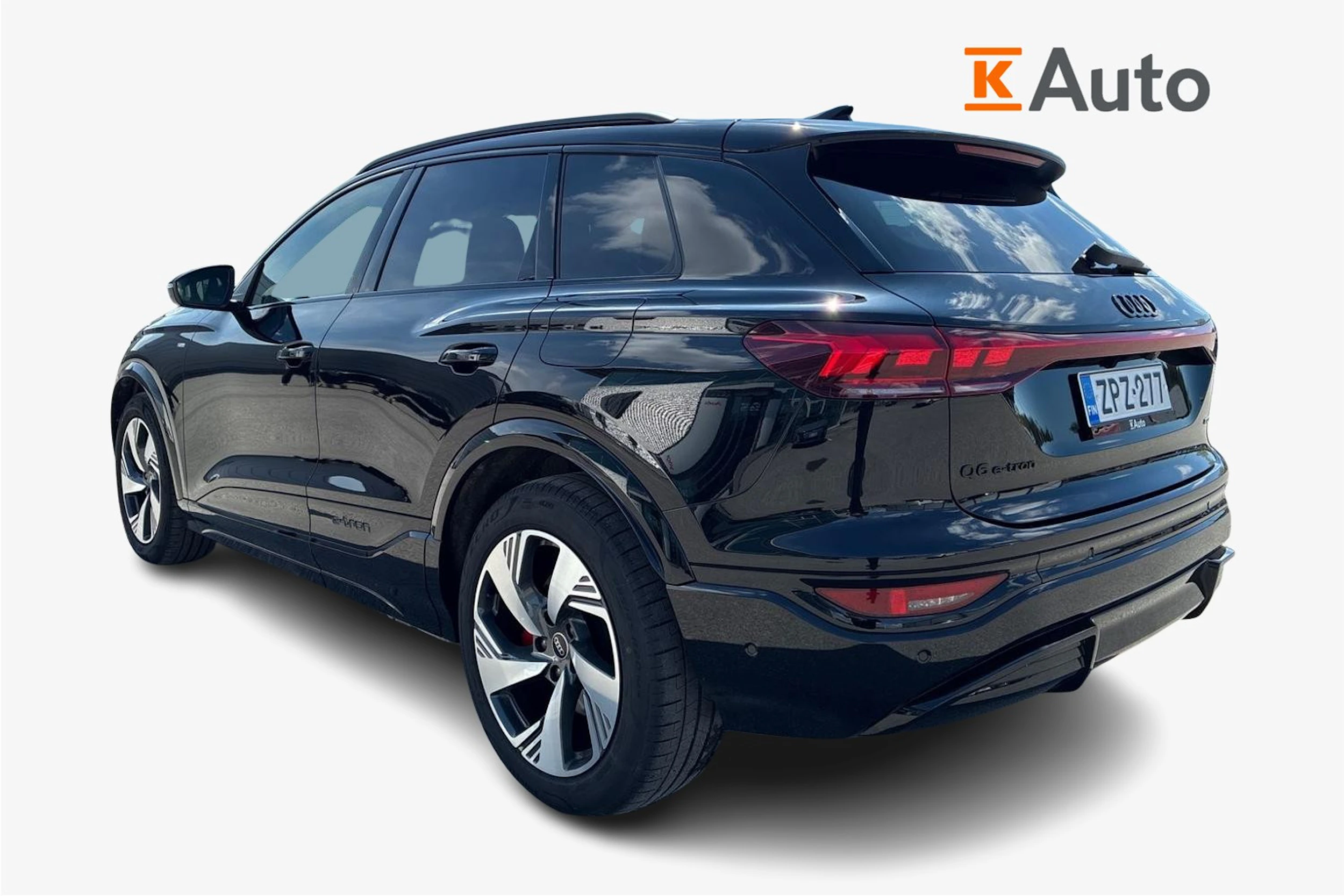 musta Audi Q6 e-tron 2026 kuva 2.