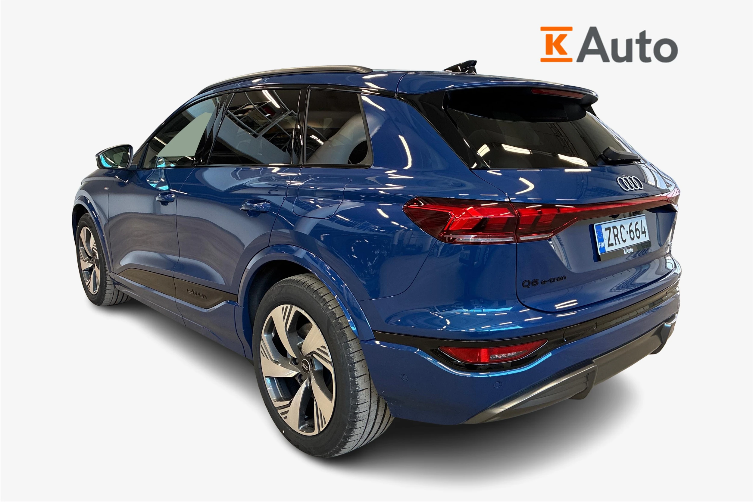 sininen Audi Q6 e-tron 2026 kuva 2.