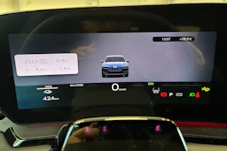 sininen Audi Q6 e-tron 2026 kuva 11.
