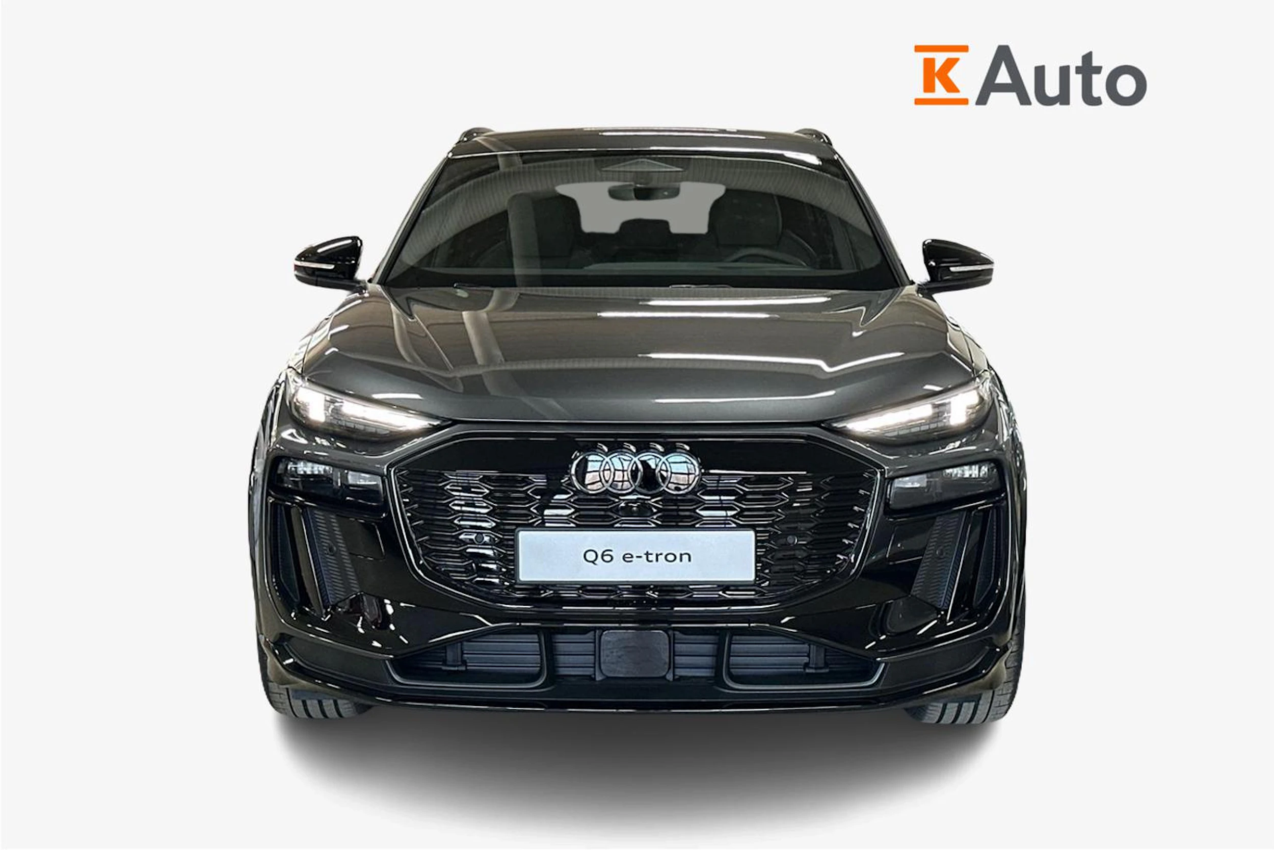 met. harmaa Audi Q6 e-tron 2026 kuva 4.