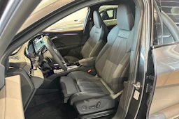 met. harmaa Audi Q6 e-tron 2026 kuva 13.