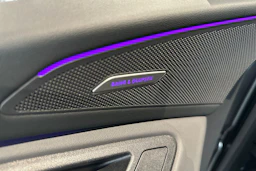 met. harmaa Audi Q6 e-tron 2026 kuva 21.