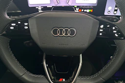 met. harmaa Audi Q6 e-tron 2026 kuva 23.
