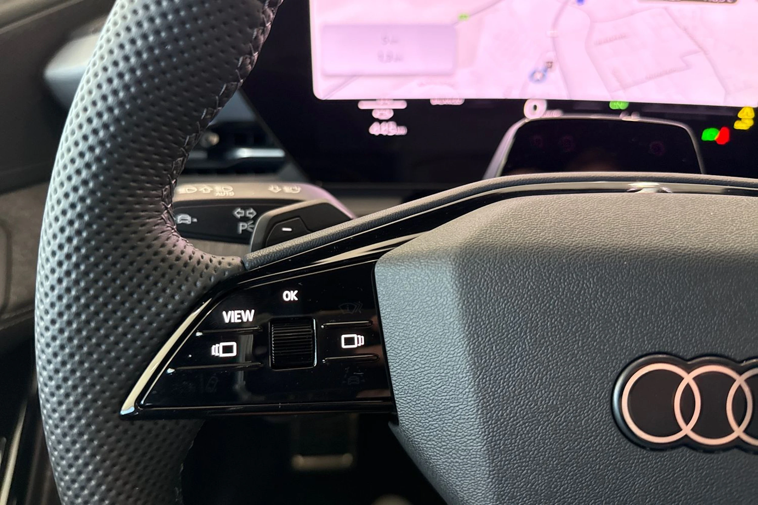 met. musta Audi Q6 e-tron 2026 kuva 23.