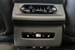 met. musta Audi Q6 e-tron 2026 kuva 30.