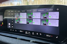 met. sininen Audi Q6 e-tron 2026 kuva 19.