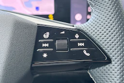 met. sininen Audi Q6 e-tron 2026 kuva 22.