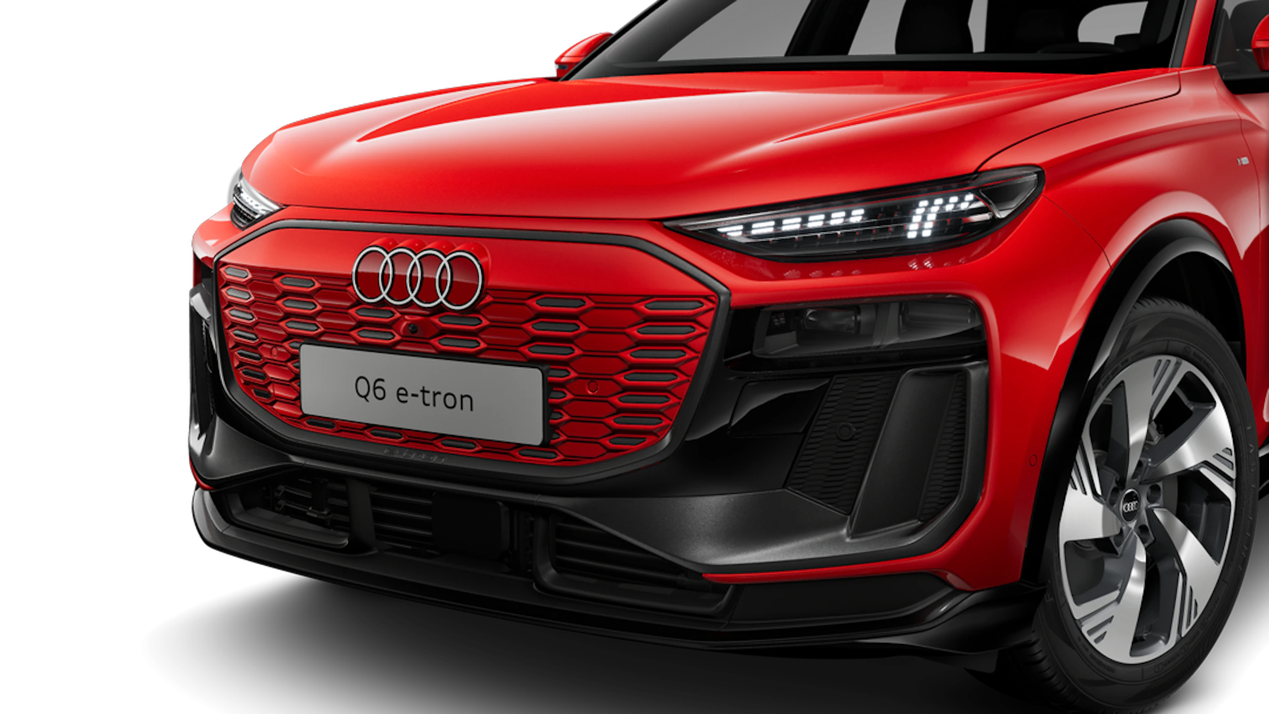 Soneira-punainen, metalliväri Audi Q6 e-tron 2027 kuva 6.
