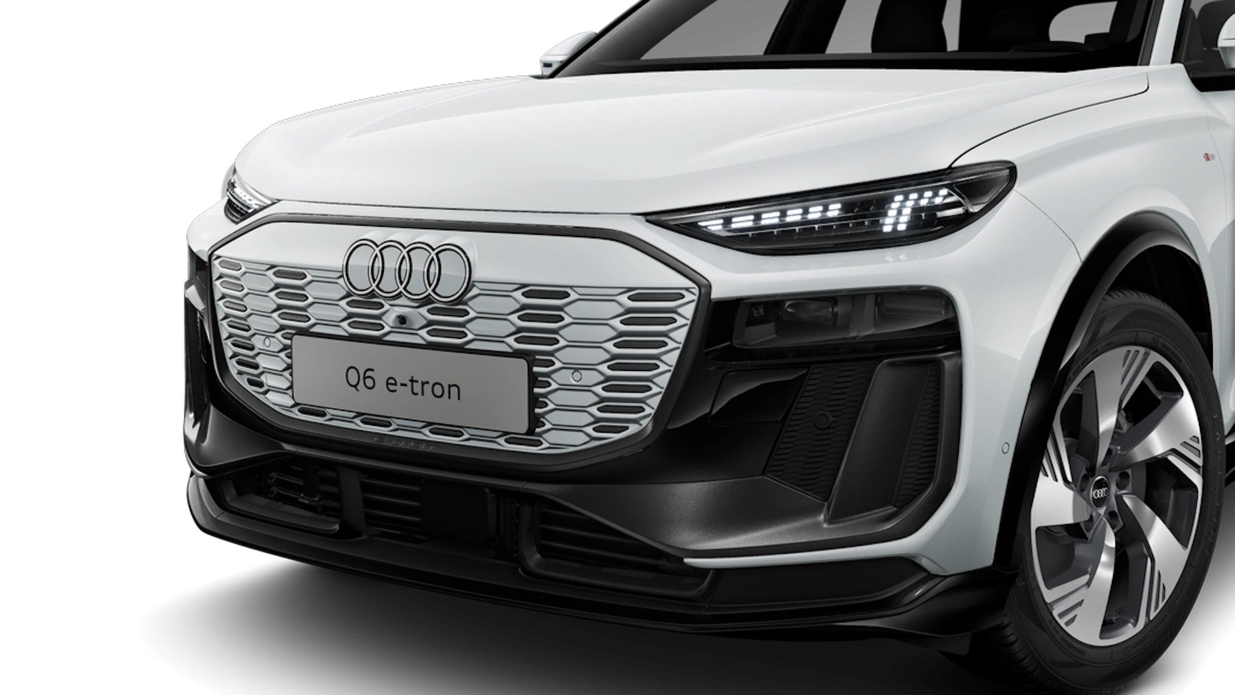 Jäätikönvalkoinen, metalliväri Audi Q6 e-tron 2027 kuva 6.