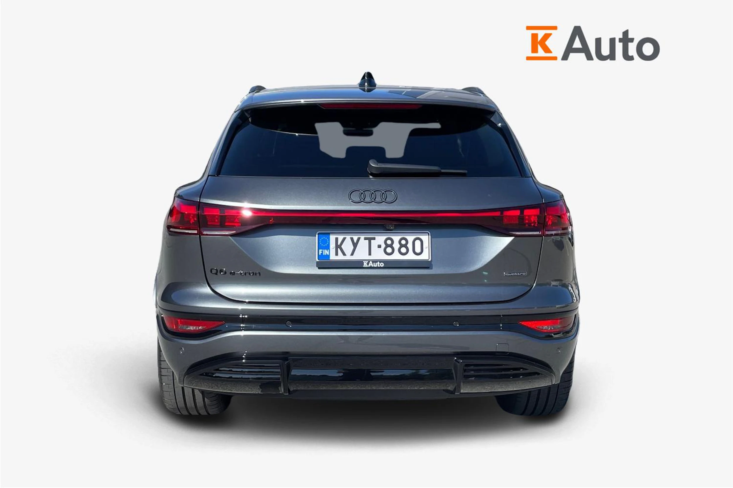 Harmaa Audi Q6 e-tron 2027 kuva 3.