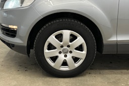 harmaa metalliväri Audi Q7 2007 kuva 16.