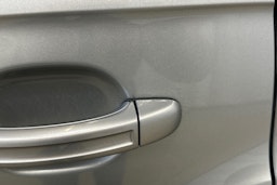 harmaa metalliväri Audi Q7 2007 kuva 39.