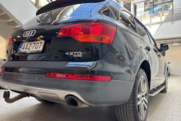musta Audi Q7 2008 kuva 15.