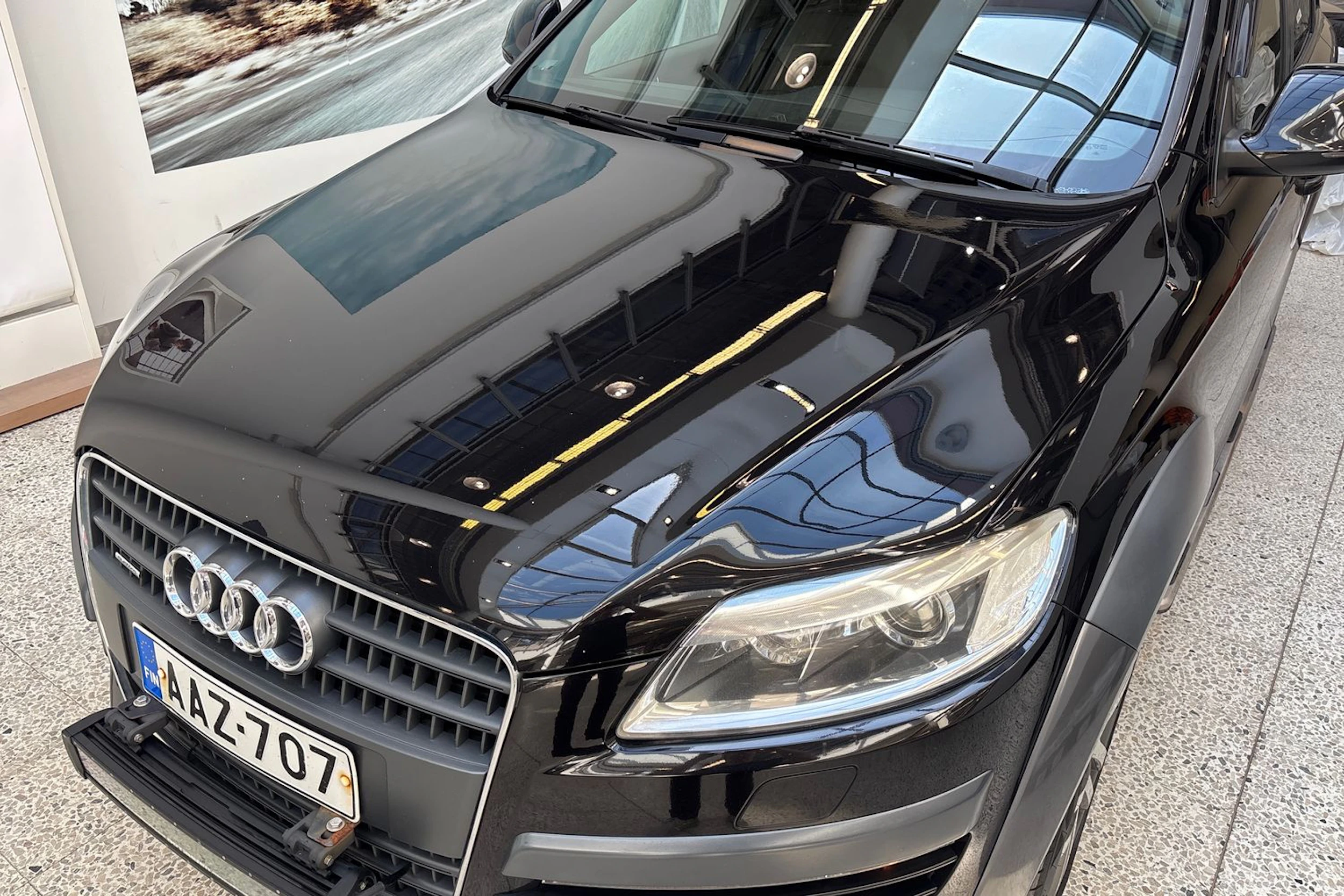 musta Audi Q7 2008 kuva 18.