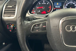Valkoinen Audi Q7 2010 kuva 14.