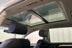 Valkoinen Audi Q7 2010 kuva 26.