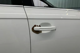 Valkoinen Audi Q7 2010 kuva 35.
