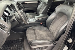musta Audi Q7 2010 kuva 7.