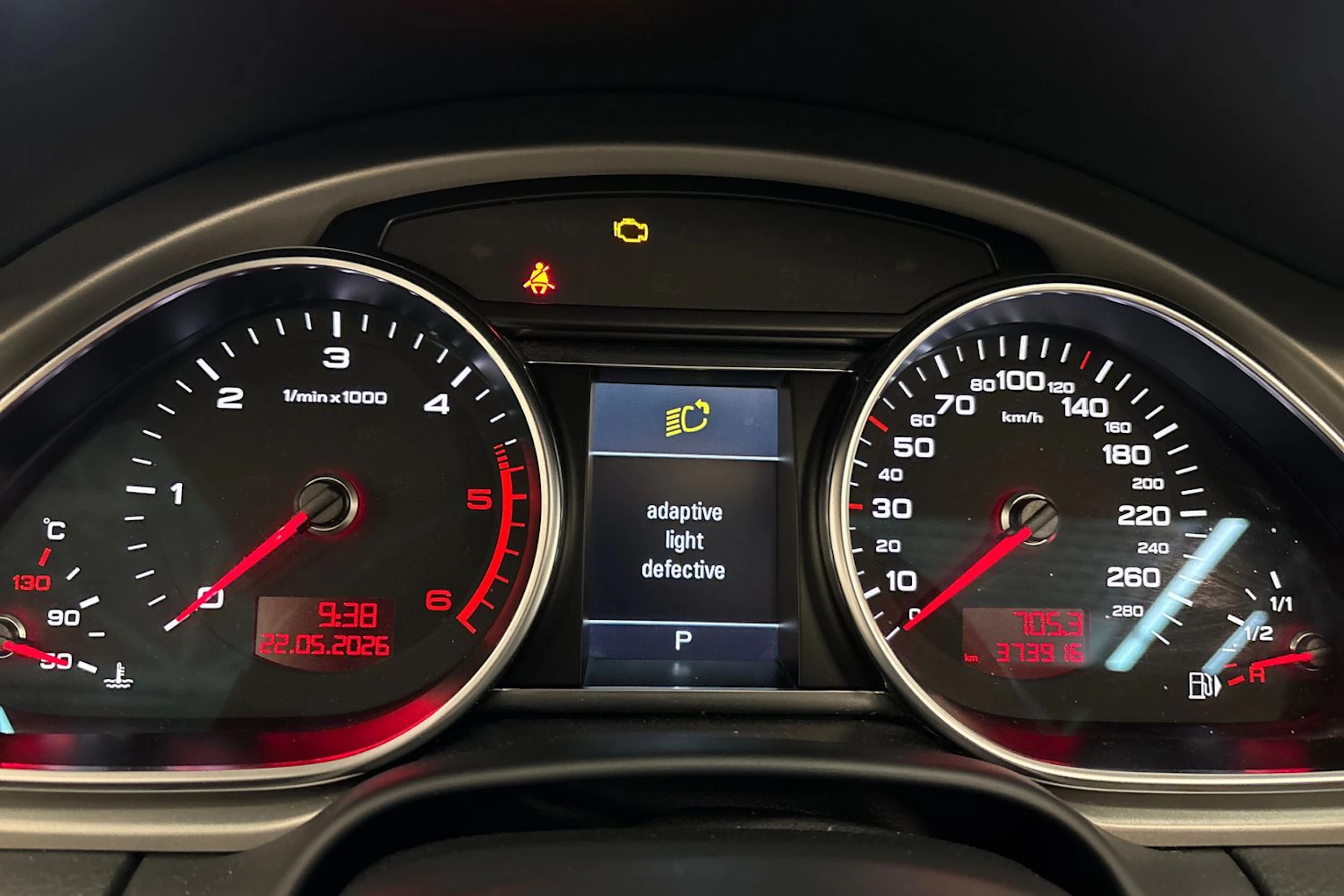 musta Audi Q7 2010 kuva 12.