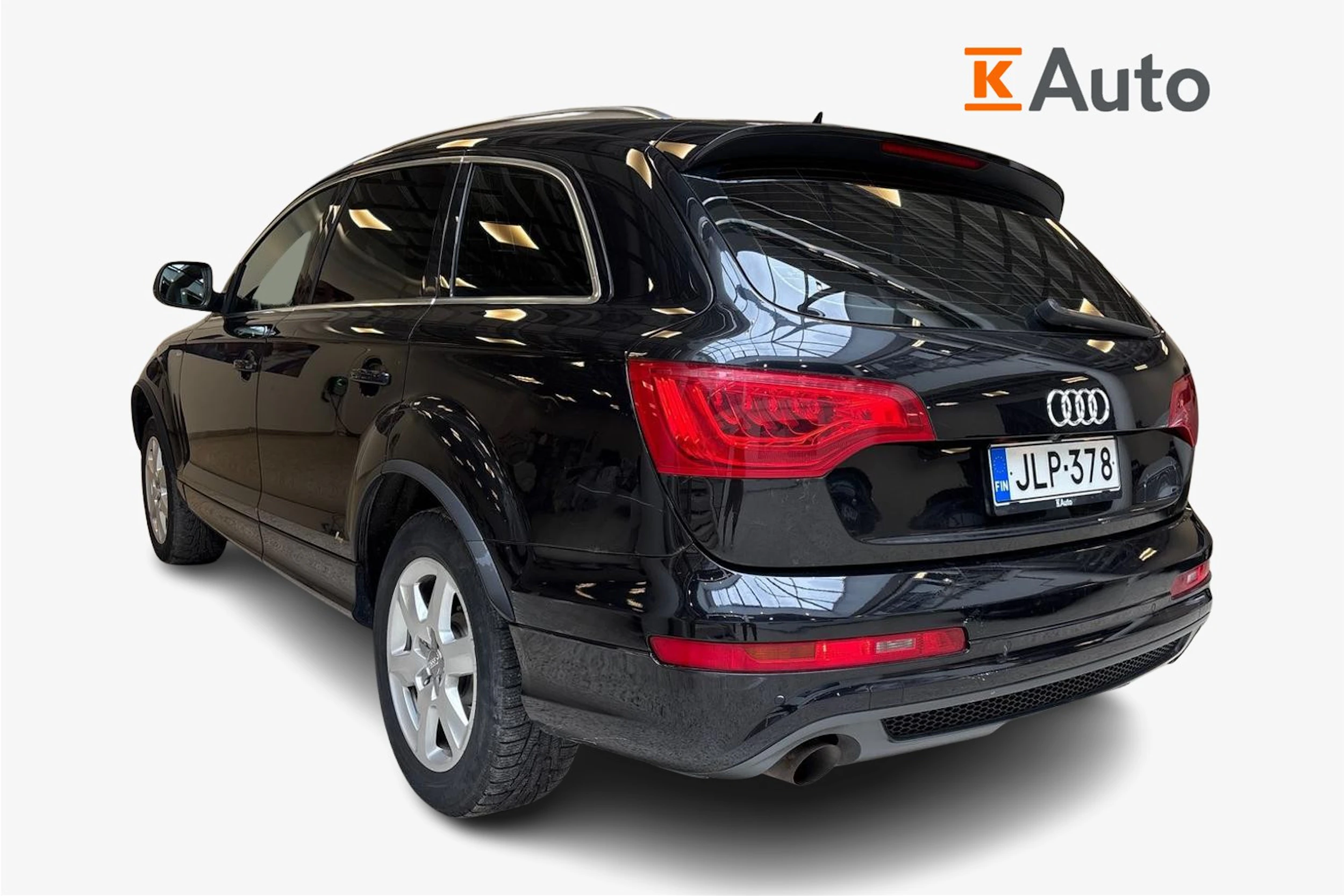 Musta Audi Q7 2011 kuva 2.
