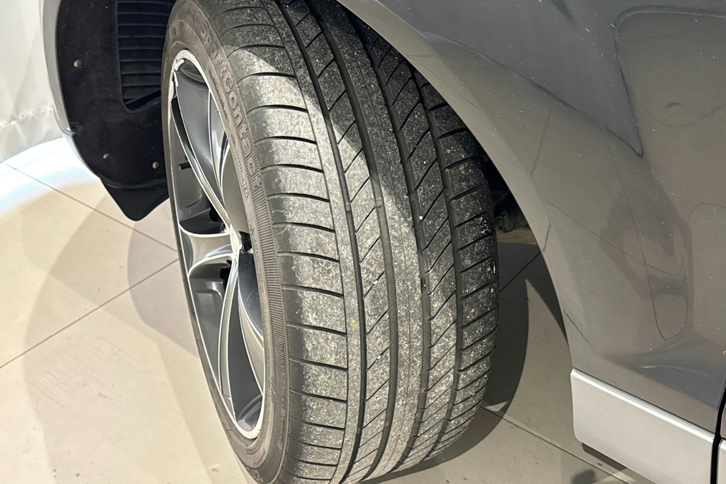 musta Audi Q7 2011 kuva 13.
