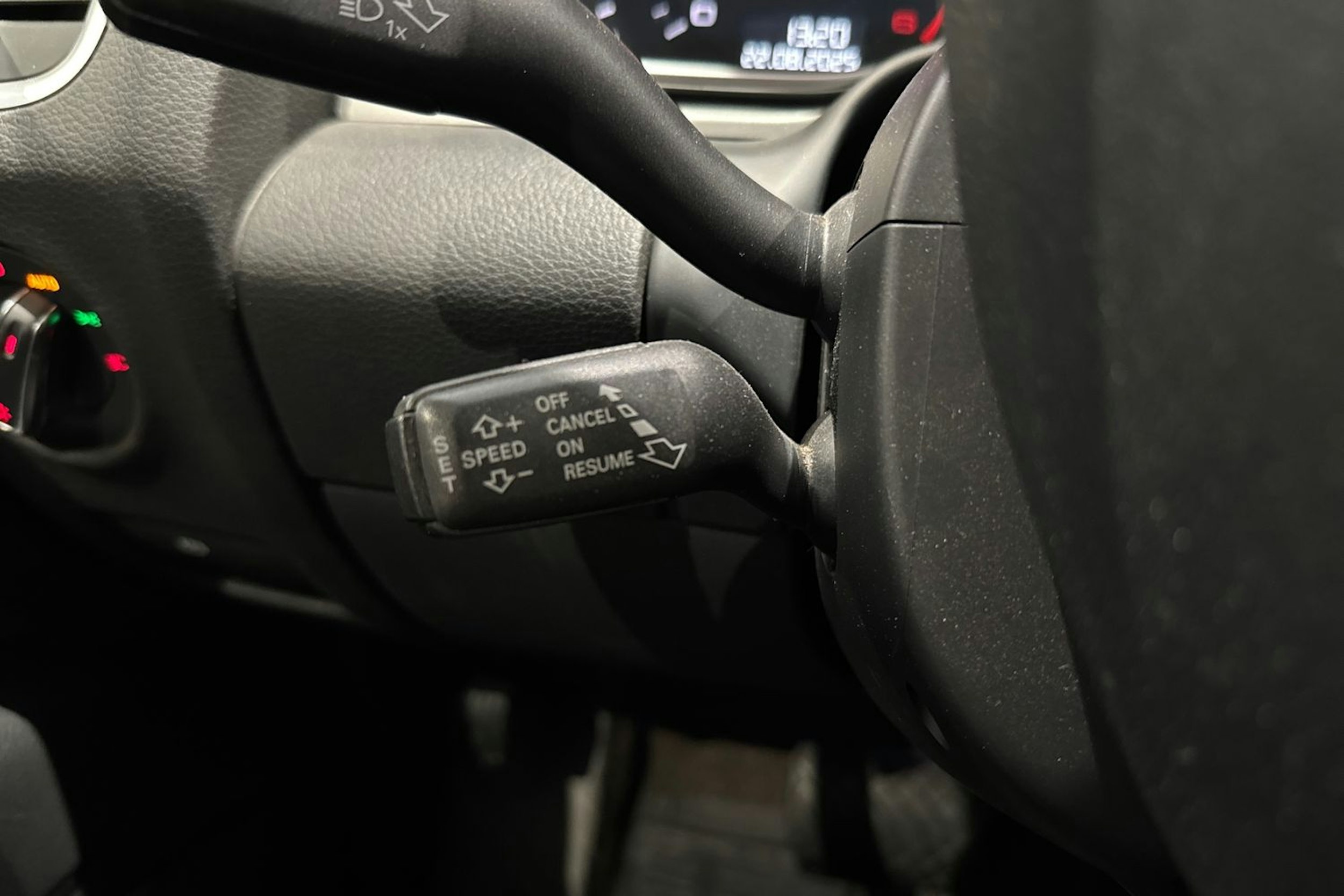 musta Audi Q7 2011 kuva 20.
