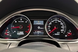 musta Audi Q7 2011 kuva 21.
