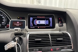 musta Audi Q7 2011 kuva 23.