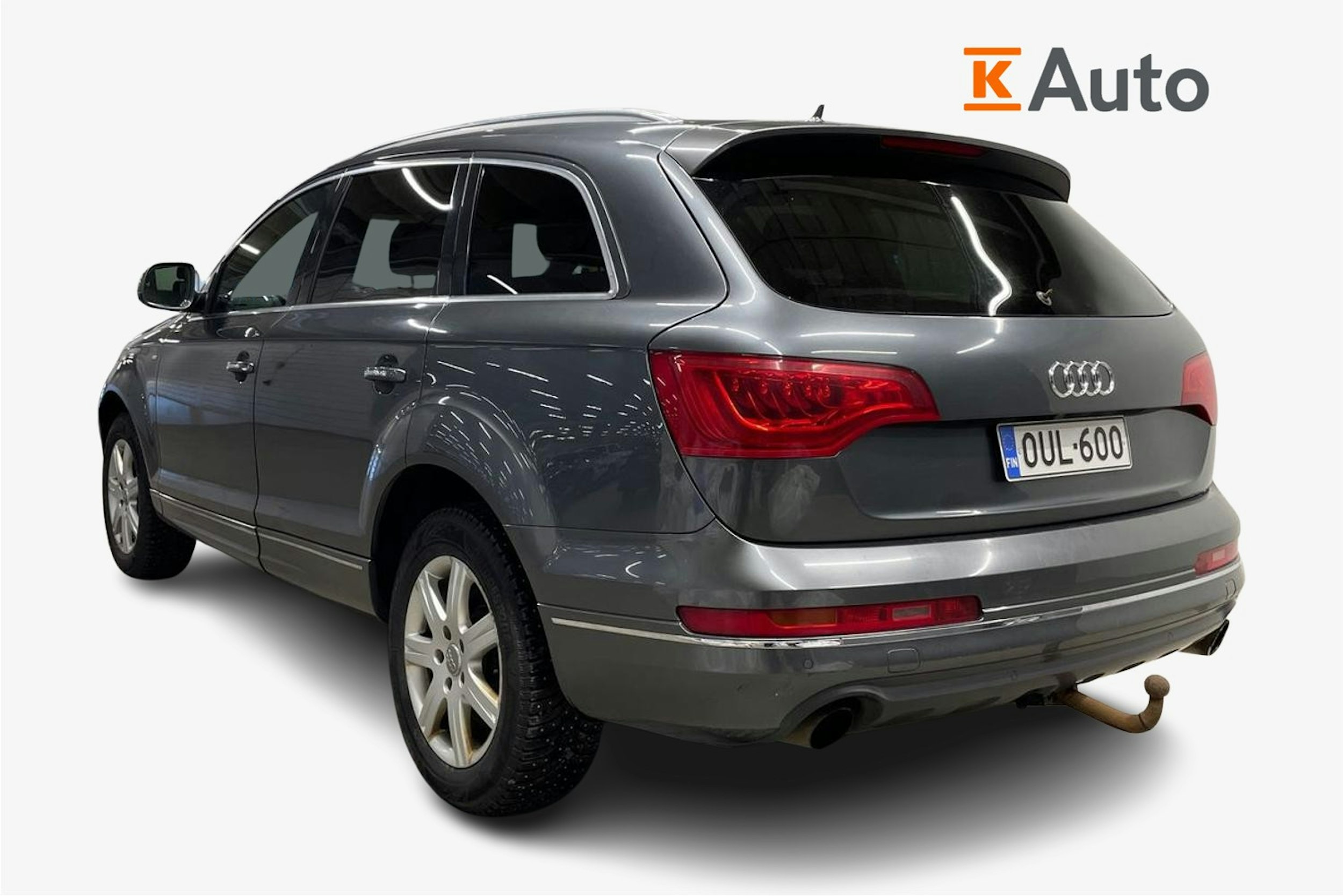 Harmaa Audi Q7 2011 kuva 2.