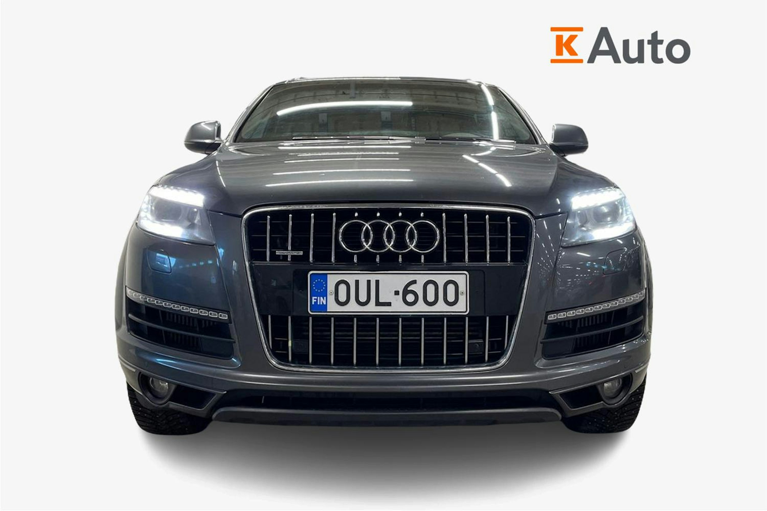 Harmaa Audi Q7 2011 kuva 5.