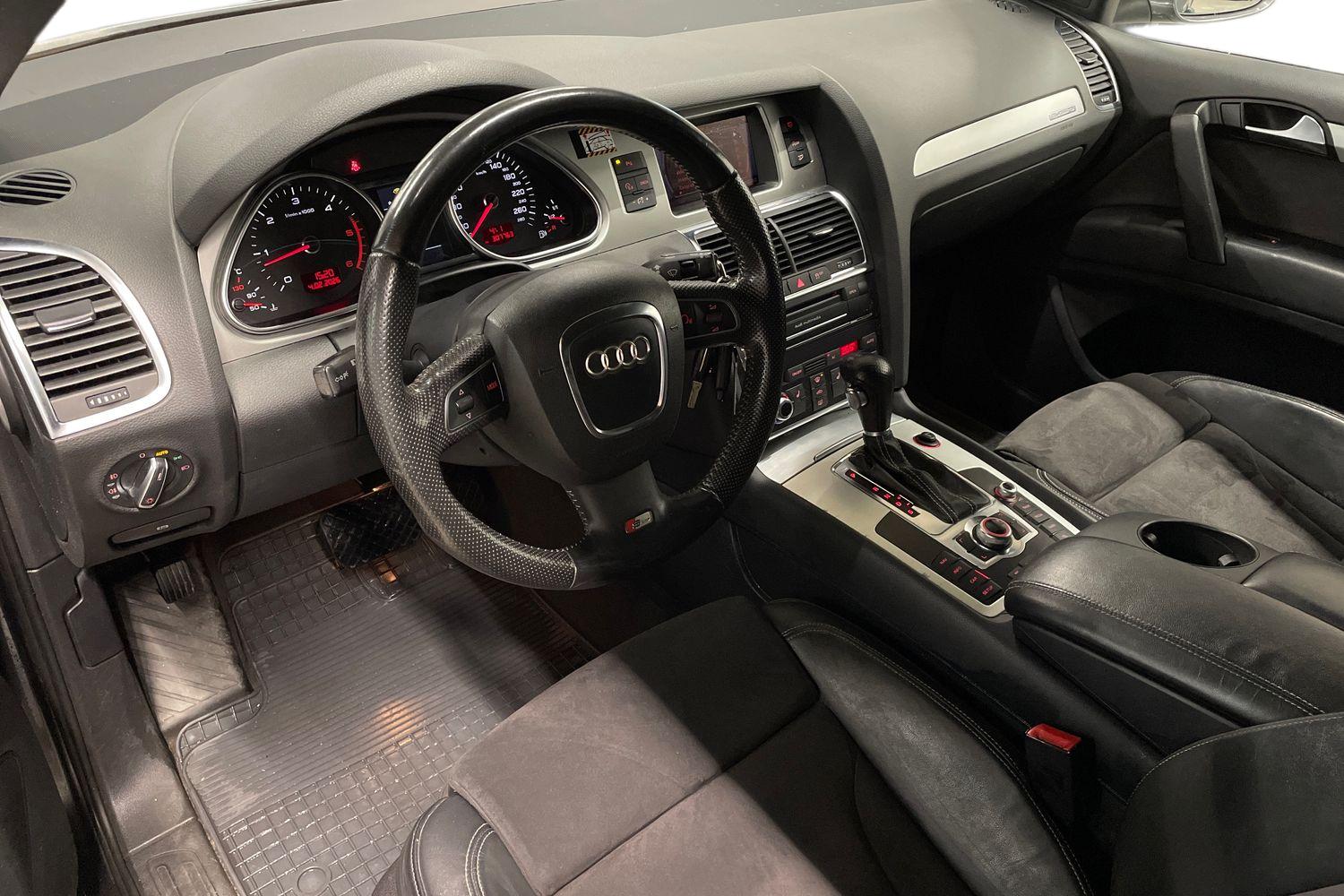 Audi Q7 2011, kuva 6/24