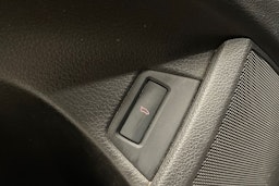 Harmaa Audi Q7 2011 kuva 23.