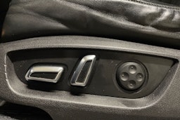 Harmaa Audi Q7 2011 kuva 24.