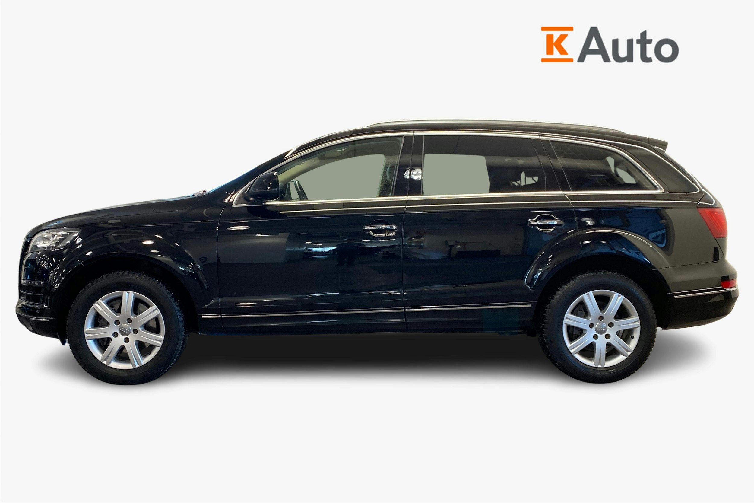 musta Audi Q7 2012 kuva 6.