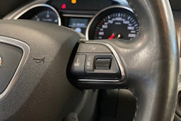 musta Audi Q7 2012 kuva 19.